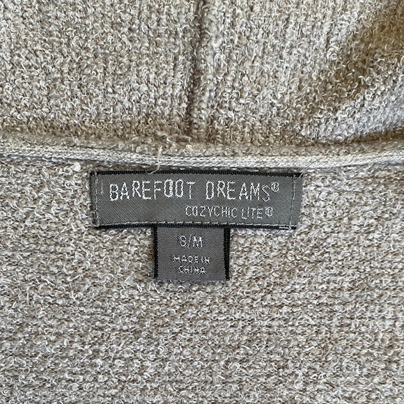 Barefoot Dreams CozyChic Lite Island Wrap, size S/M. Excellent condition - Picture 2 of 13